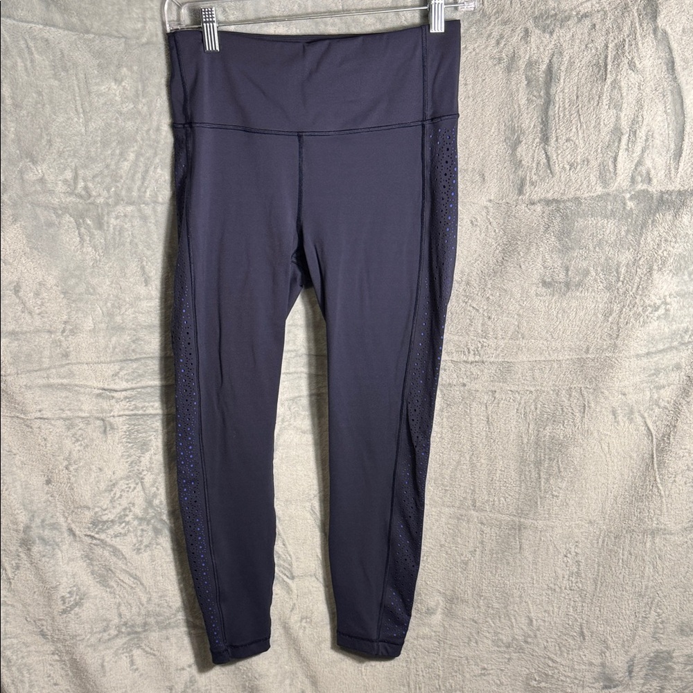 Lululemon Colour Me Quick 7/8 tights women’s size 8 athletic leggings blue